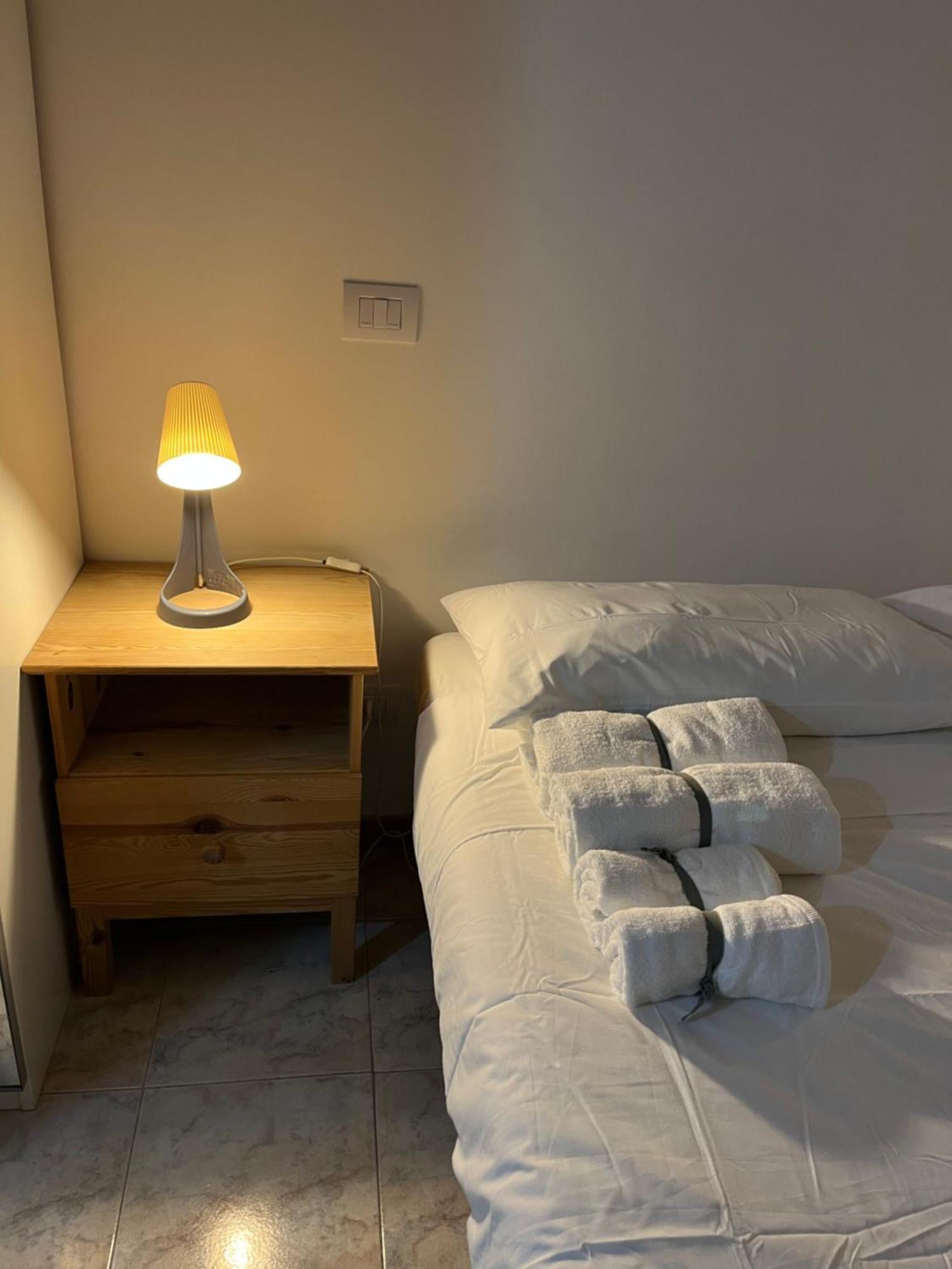 Twin Room Private Bathroom